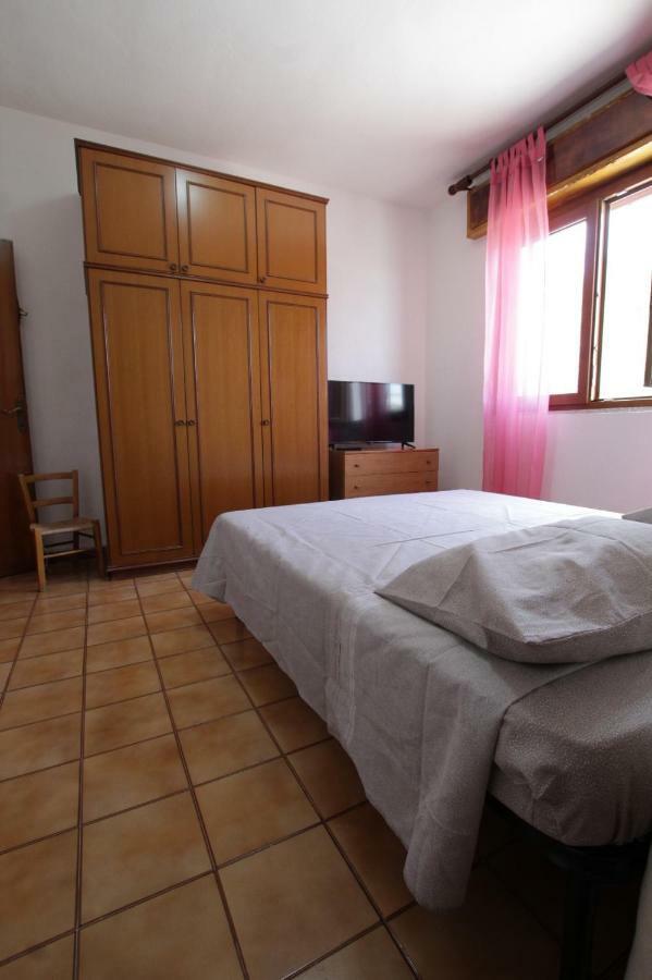 Casa Vacanze Piscinas Luaran gambar